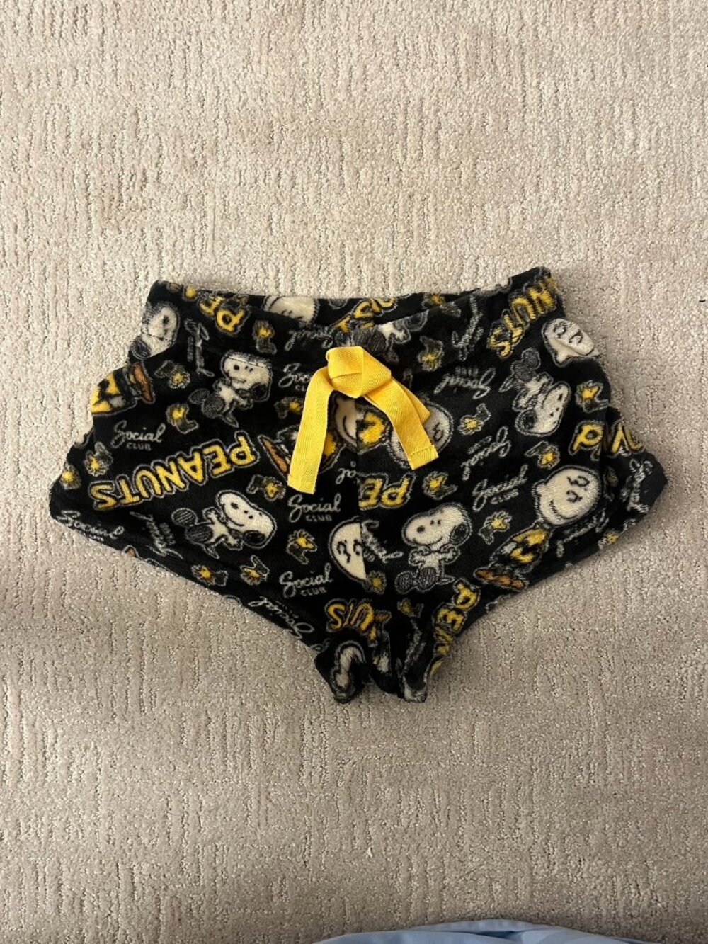 Snoopy Peanuts Fleece Supershort Shorts